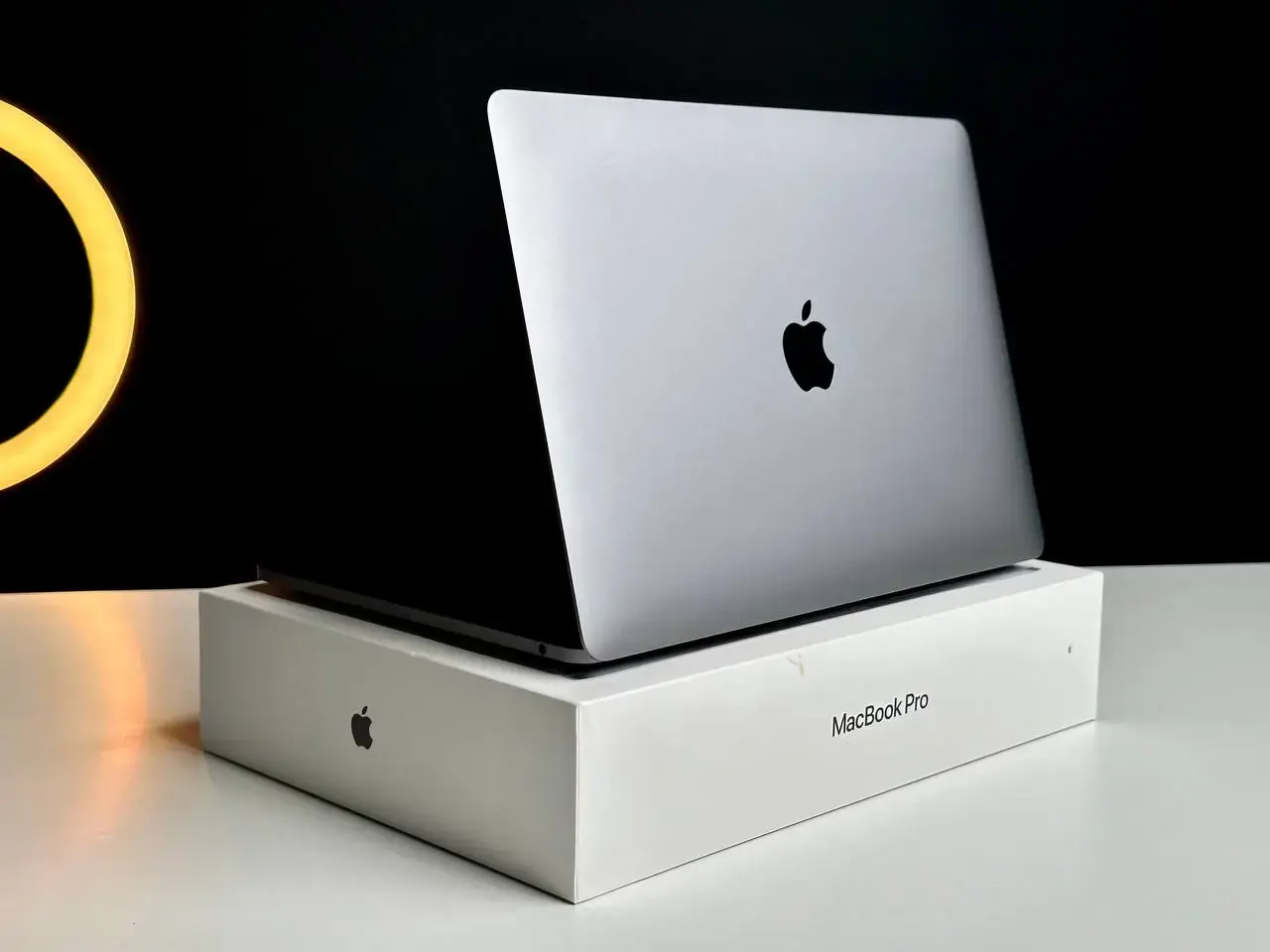 USED MacBook Pro 13" Space Gray 2022 (MNEJ3) (M2 | 8 ГБ | 512 ГБ SSD)(Стан - 9.5/10. Комплект - повний | Гарантія - 1 міс | Стан акумулятора - 99%)