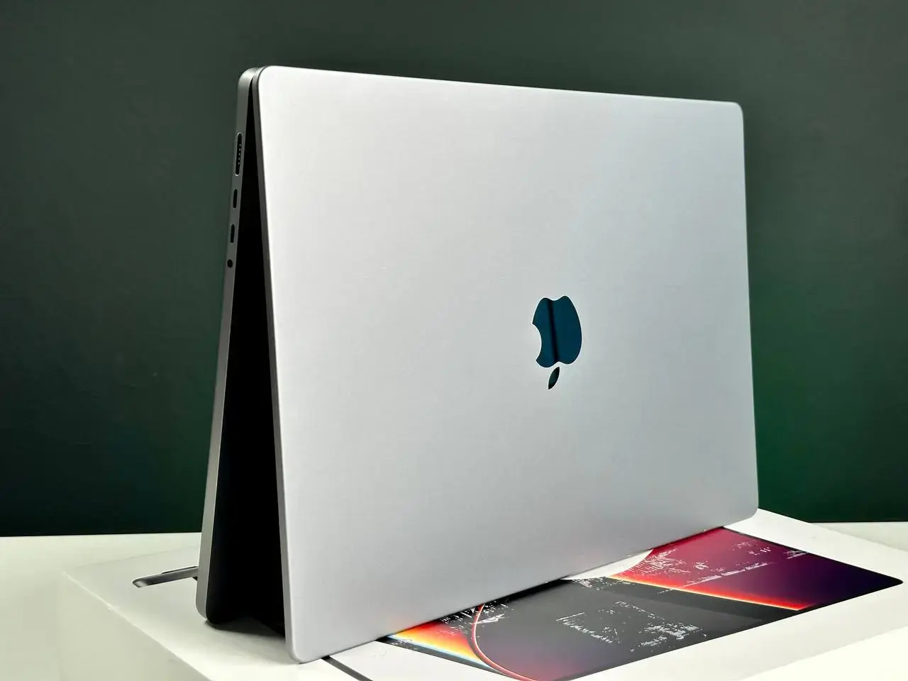 USED MacBook Pro 16" Space Gray (MK183) 2021, (M1 Pro/16GB/512GB)