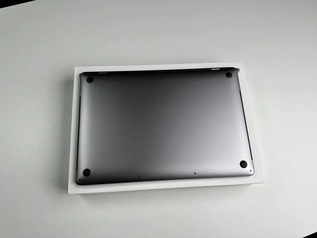 💻USED MacBook Pro 16" Space Gray (MVVK2) 2019, (i9/16GB/1TB) (Стан - 9.5/10. Комплект - повний | гарантія - 1 міс.) - Cycle 445