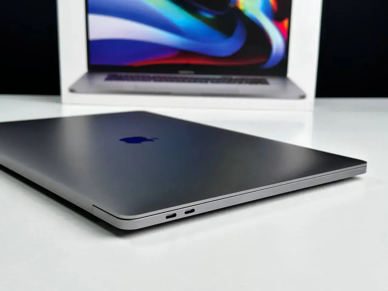 💻USED MacBook Pro 16" Space Gray (MVVK2) 2019, (i9/16GB/1TB) (Стан - 9.5/10. Комплект - повний | гарантія - 1 міс.) - Cycle 445