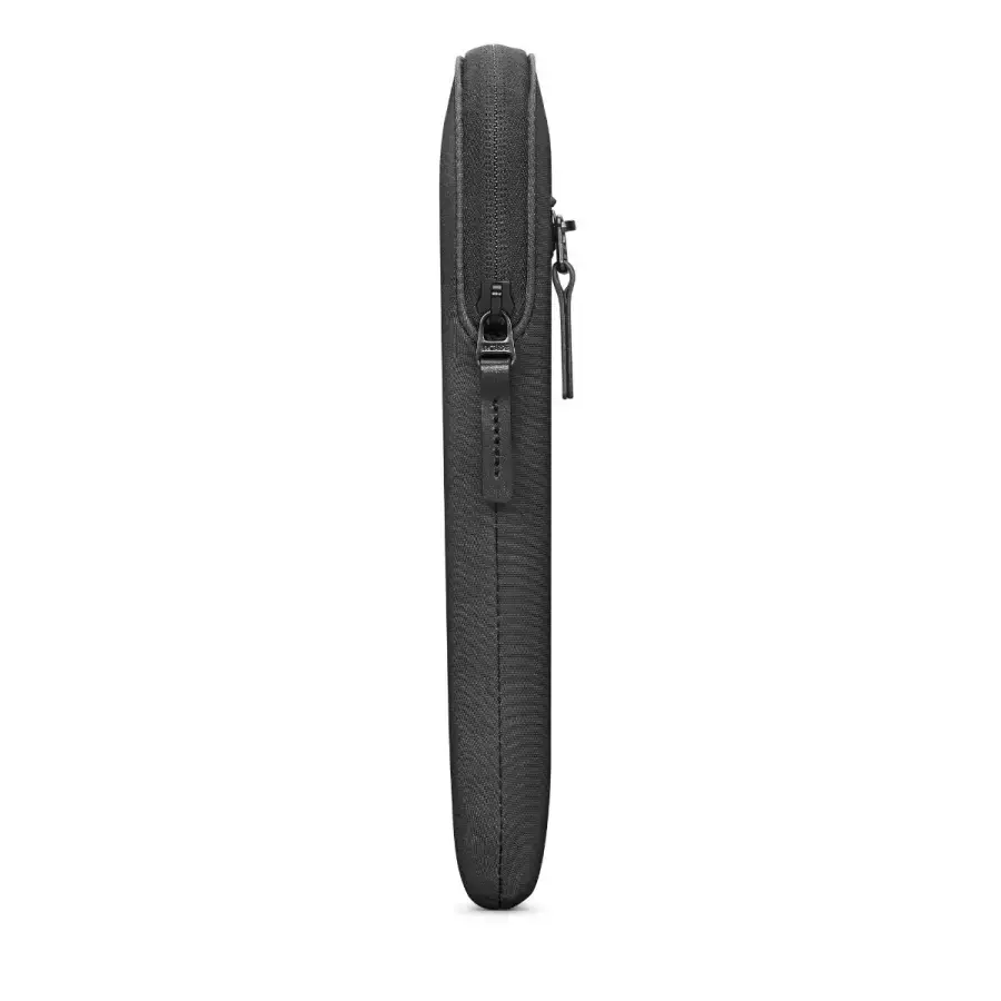 Чехол для ноутбука Incase Compact Sleeve with Flight Nylon for MacBook Pro 13" & MacBook Air 13" - Black (INMB100335-BLK)