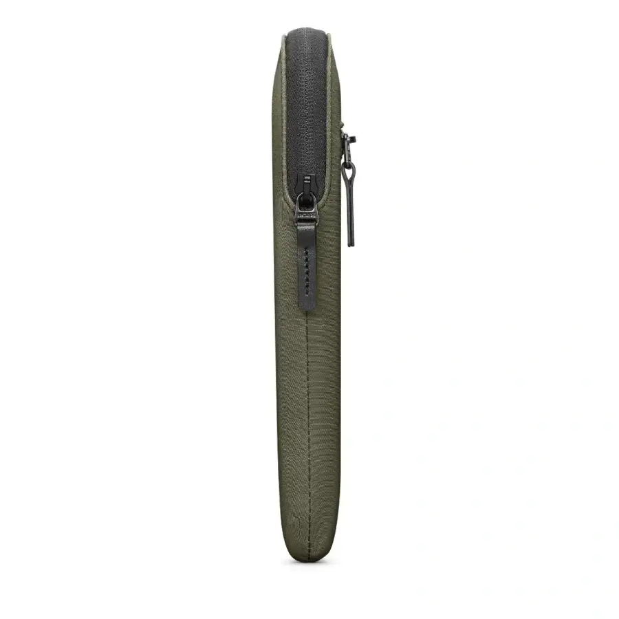 Чехол для ноутбука Incase Compact Sleeve with Flight Nylon for MacBook Pro 13" & MacBook Air 13" - Olive (INMB100335-OLV)