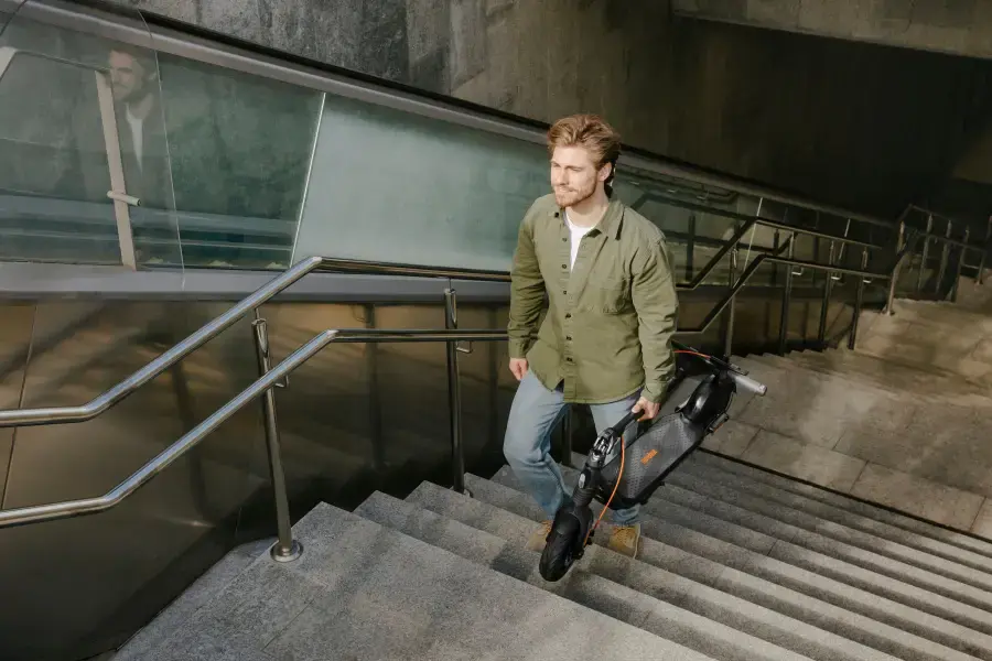 Электросамокат Ninebot by Segway F2 PRO E - Black (AA.05.12.03.0001)