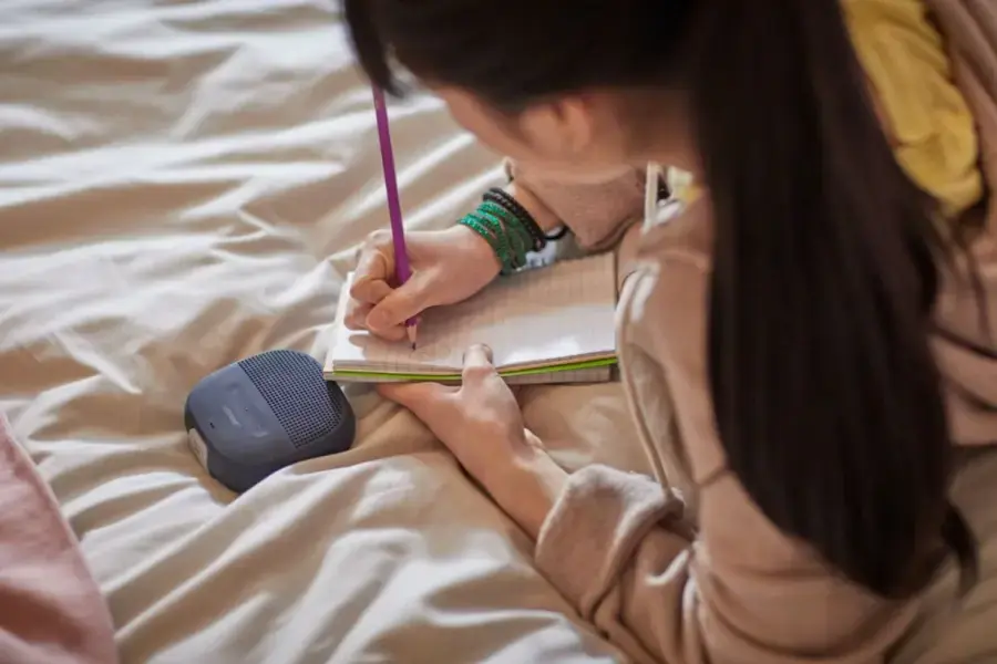 Портативна колонка Bose SoundLink Micro Bluetooth Speaker - Midnight Blue (783342-0500)