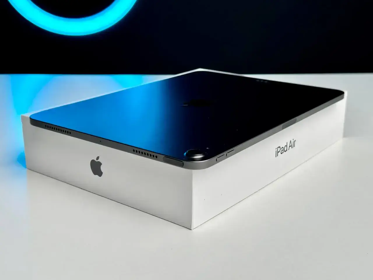 USED iPad Air 4 10.9 '' Wi-Fi 64GB Space Gray (MYFM2)🔋93% (Стан - 9.5/10, комплект - повний, гарантія - 1 міс.)