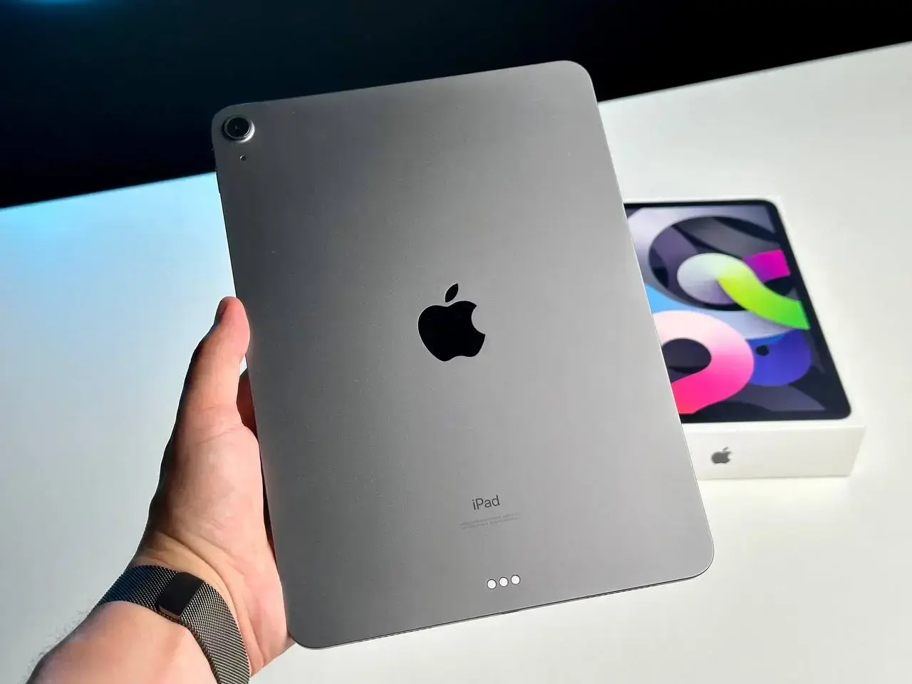 USED iPad Air 4 10.9 '' Wi-Fi 64GB Space Gray (MYFM2)🔋93% (Стан - 9.5/10, комплект - повний, гарантія - 1 міс.)