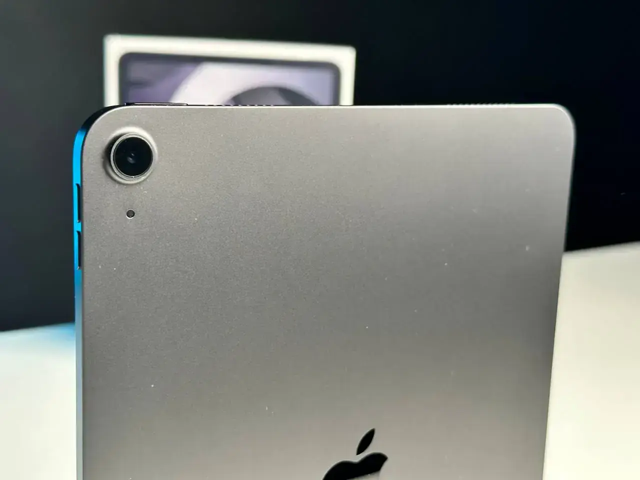 USED iPad Air 4 10.9 '' Wi-Fi 64GB Space Gray (MYFM2)🔋93% (Стан - 9.5/10, комплект - повний, гарантія - 1 міс.)