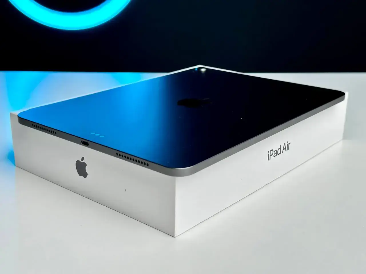 USED iPad Air 4 10.9 '' Wi-Fi 64GB Space Gray (MYFM2)🔋93% (Стан - 9.5/10, комплект - повний, гарантія - 1 міс.)