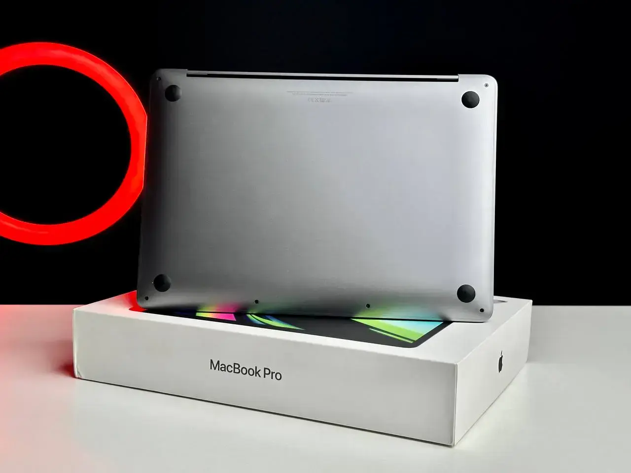 USED MacBook Pro 13" Space Gray (MYD82) 2020, (М1/8GB/256SSD) (Состояние - 9/10. Комплект - полный | гарантия - 1 мес.) - Cycle 275