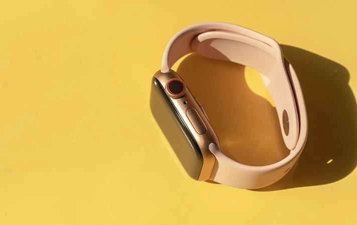 Apple Watch: что делать, если часы не заряжаются или не включаются?