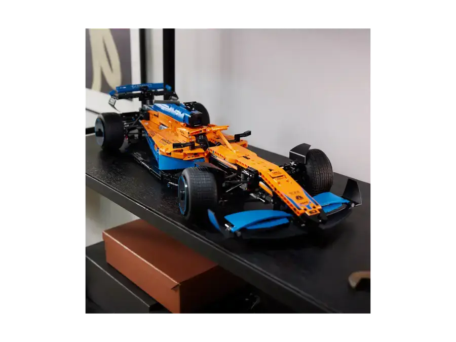 Авто-конструктор LEGO Technic McLaren Formula 1 (42141)