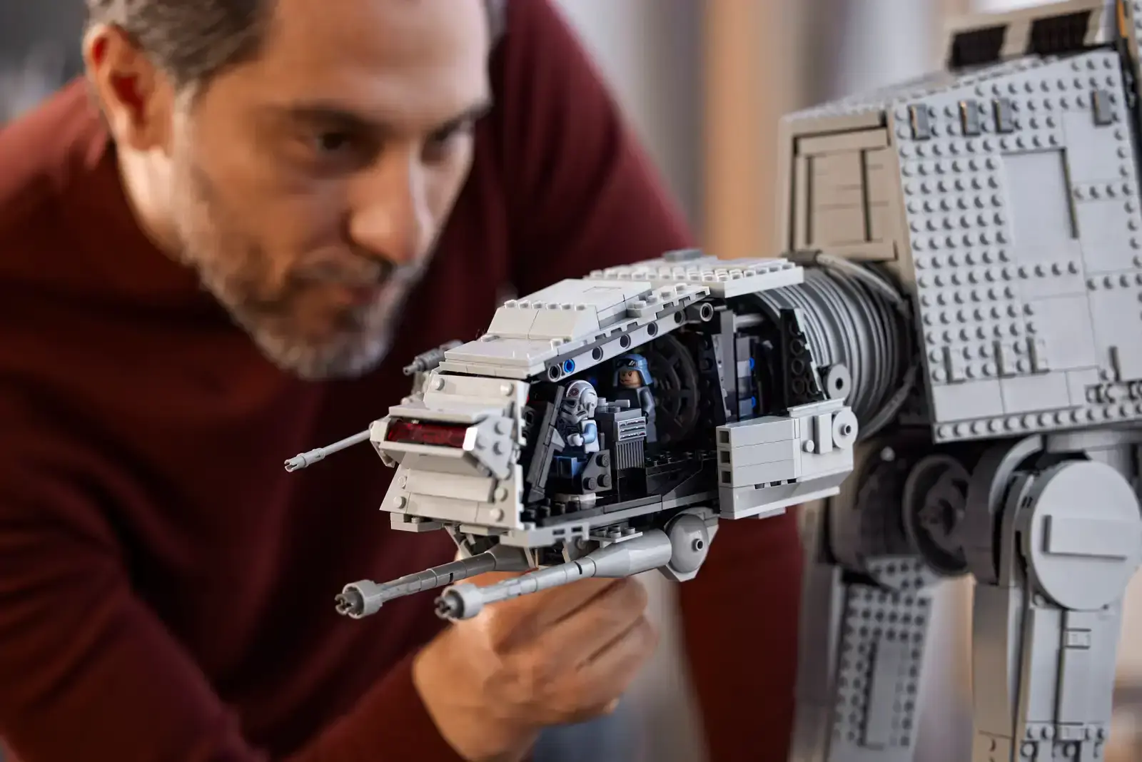 Блоковий конструктор LEGO AT-AT (75313)