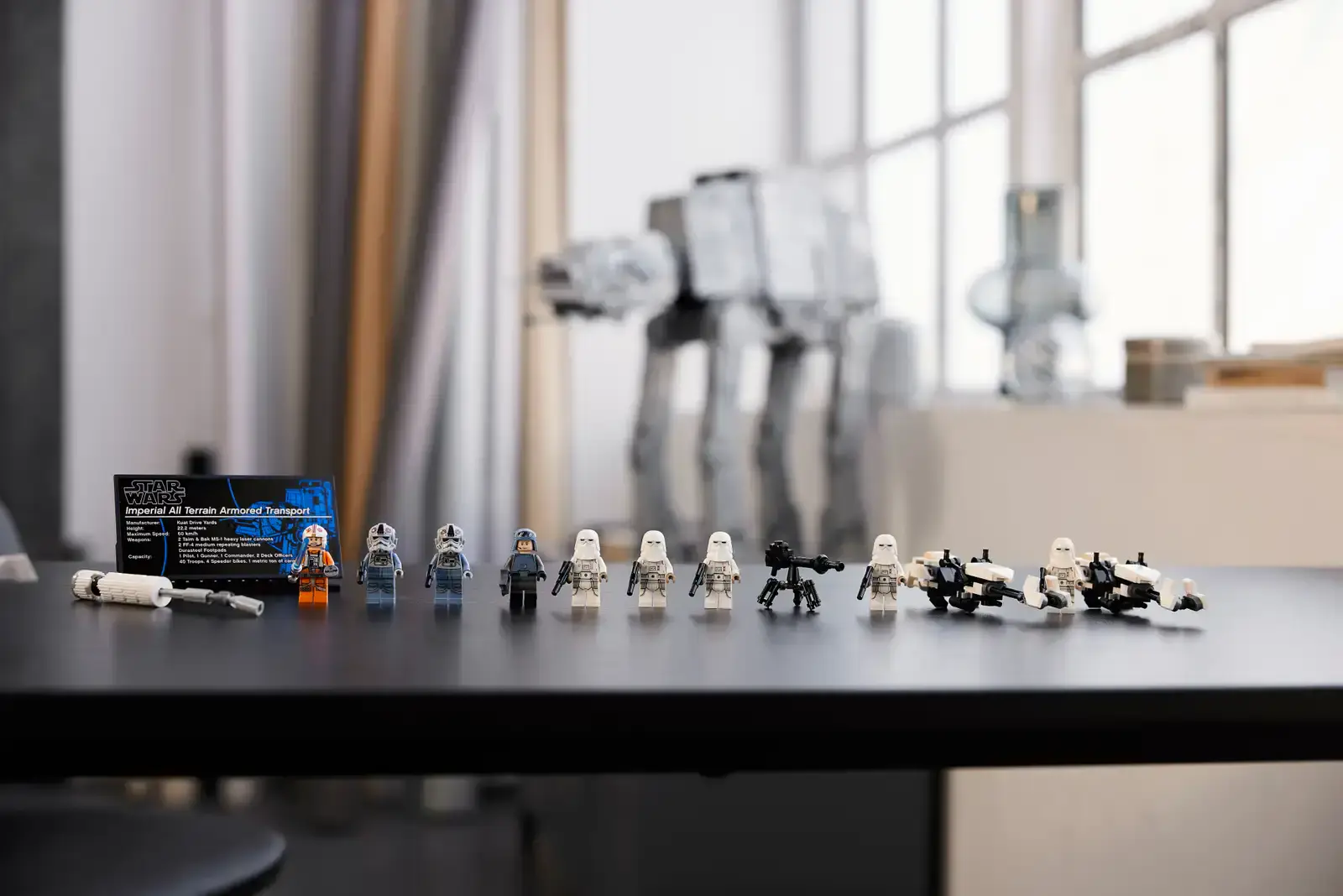 Блоковий конструктор LEGO AT-AT (75313)