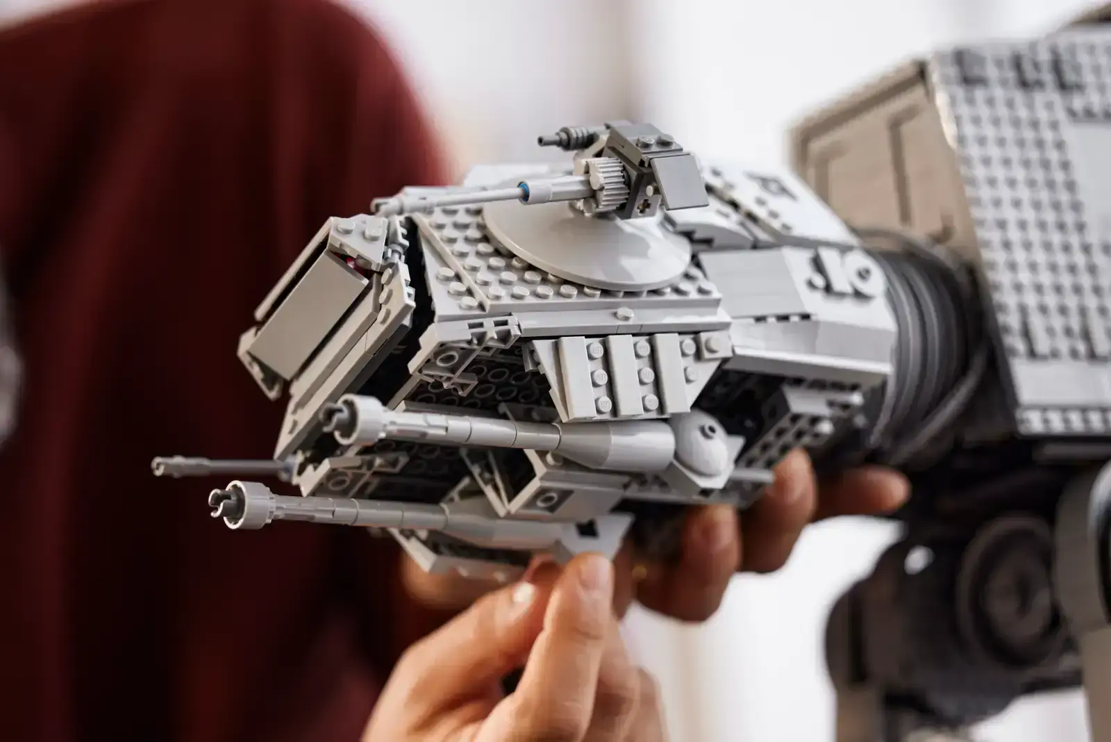 Блоковий конструктор LEGO AT-AT (75313)