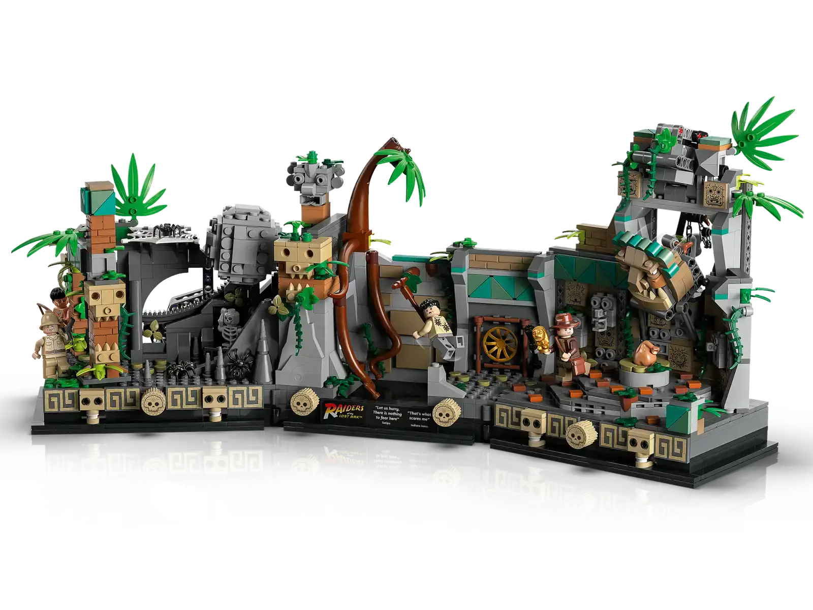 Блочный конструктор LEGO Indiana Jones Храм Золотого Идола (77015)