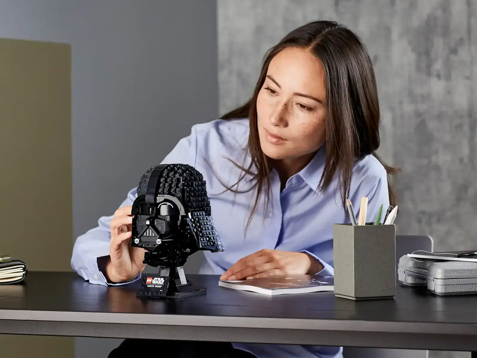Блочный конструктор LEGO Star Wars Шлем Дарта Вейдера (75304)