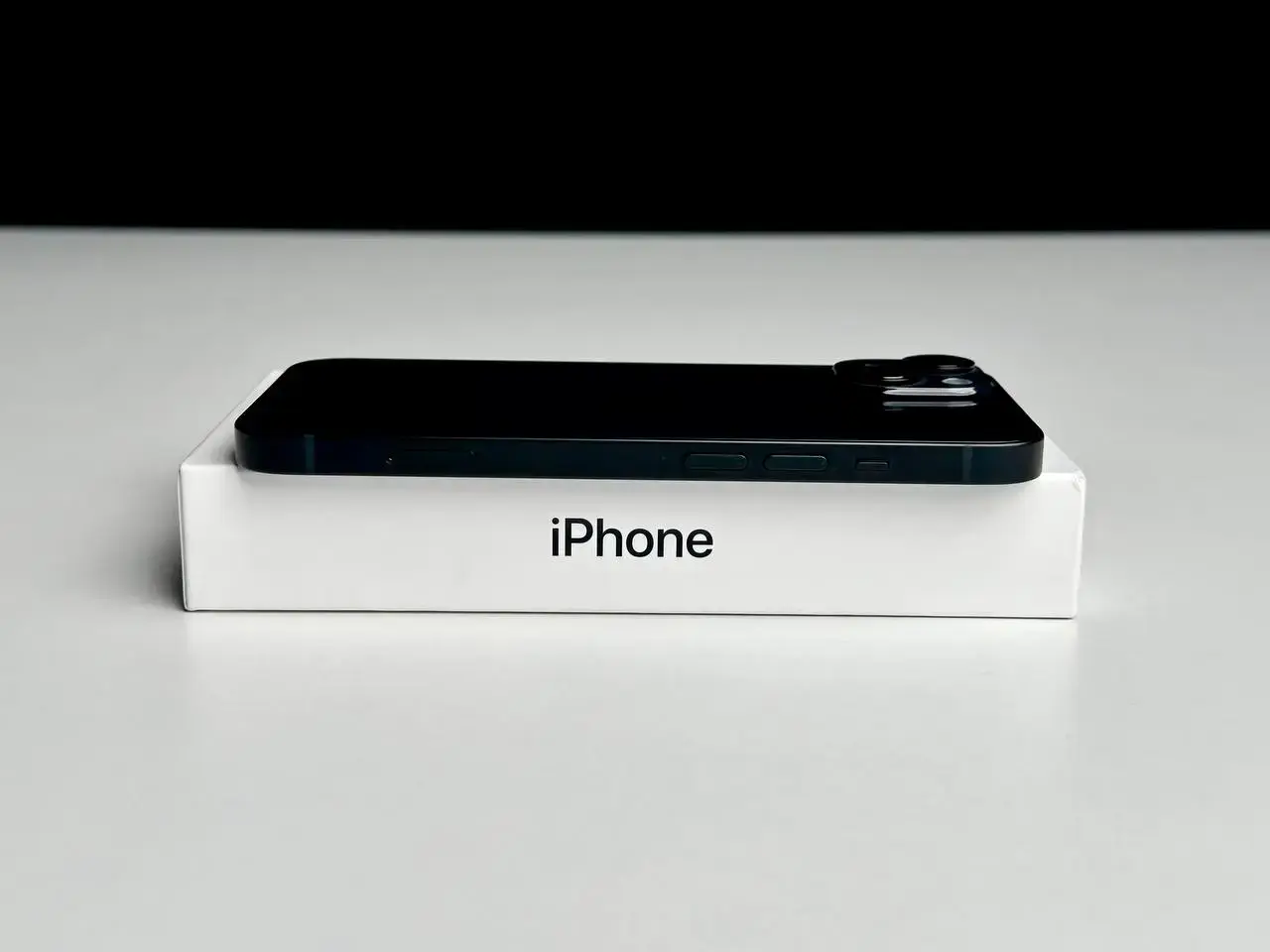 NEW Apple iPhone 14 128GB Midnight (MPUF3)(Стан - 10/10, Комплект - повний | гарантія - 11 міс.)