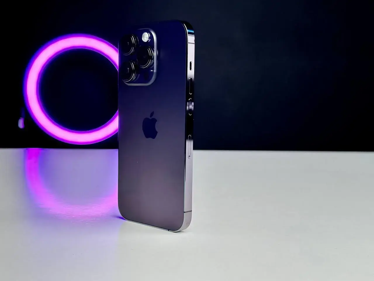 USED Apple iPhone 14 Pro 256GB Deep Purple (MQ1F3)🔋89%(Стан - 9.5/10, Комплект - повний | гарантія - 1 міс.)