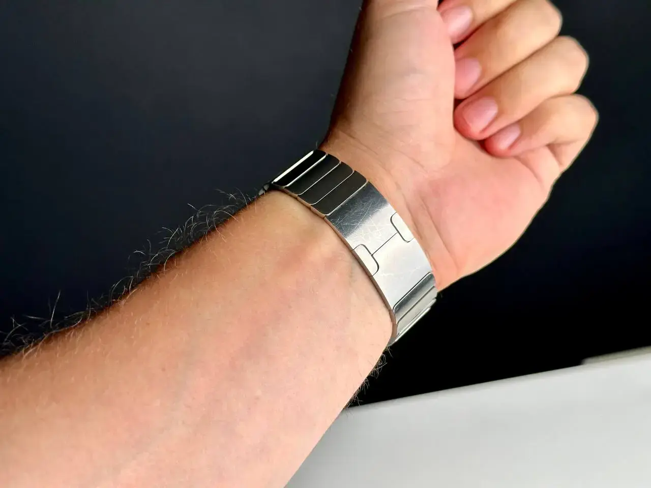 USED Apple Watch Series 7 GPS + Cellular 45mm Silver Stainless Steel Case with Apple Link Bracelet (MKJD3, MKJV3)