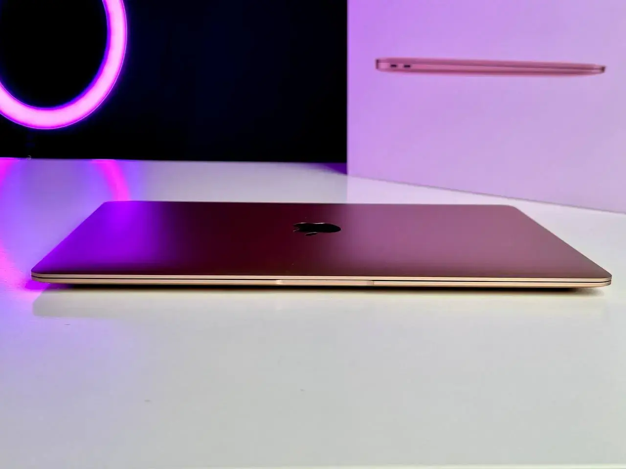 USED MacBook Air 13" Gold 2020 (MWTL2)(i3/8GB/256SSD)(Стан - 8.9/10. Комплект - повний | гарантія - 1 міс.) - Cycle 423