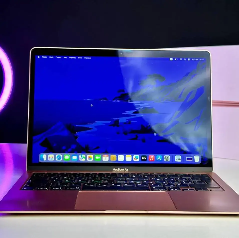 USED MacBook Air 13" Gold 2020 (MWTL2)(i3/8GB/256SSD)(Стан - 8.9/10. Комплект - повний | гарантія - 1 міс.) - Cycle 423