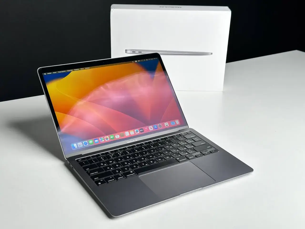 USED MacBook Air 13" Space Gray 2020 (MGN73) (M1/8GB/512SSD) (Состояние - 9/10. Комплект - полный | гарантия - 1 мес.) - Cycle 88