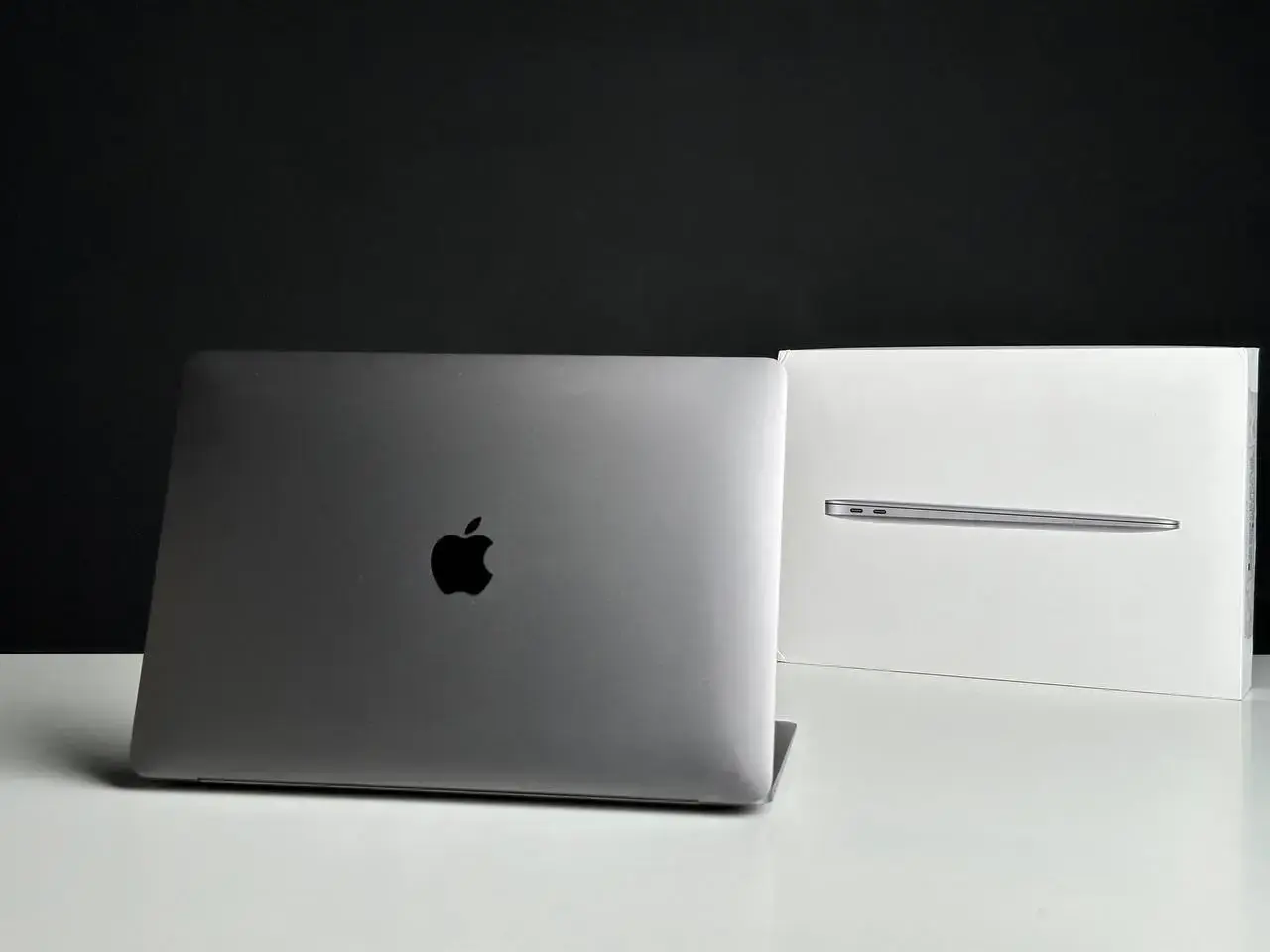 USED MacBook Air 13" Space Gray 2020 (MGN73) (M1/8GB/512SSD) (Состояние - 9/10. Комплект - полный | гарантия - 1 мес.) - Cycle 88