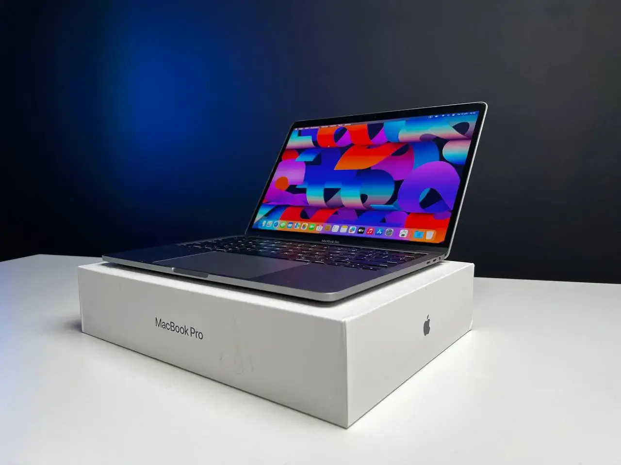 USED MacBook Pro 13" Space Gray (MWP42) 2020 (i5/16GB/512SSD) (Стан - 9/10. Комплект - повний | гарантія - 1 міс.) - Cycle 269