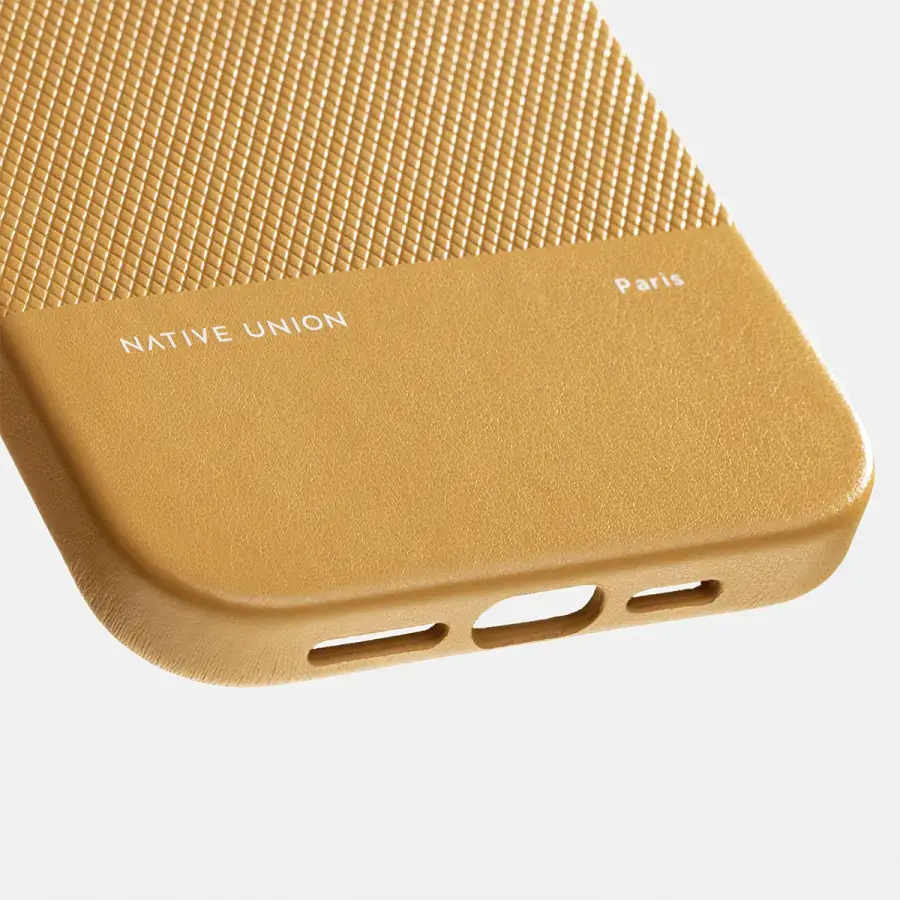 Чехол Native Union (RE) Classic Case for iPhone 15 - Kraft (RECLA-KFT-NP23)