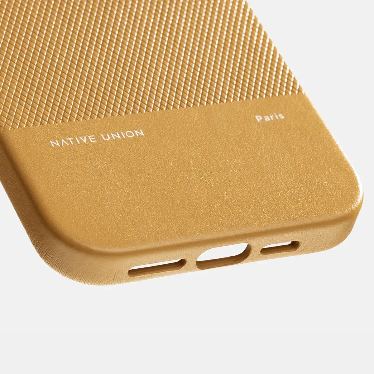 Чохол Native Union (RE) Classic Case for iPhone 15 Pro Max - Black (RECLA-BLK-NP23PM)