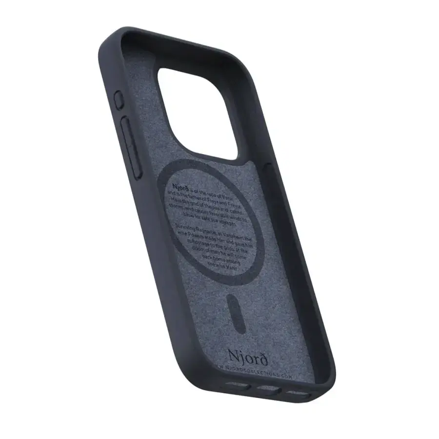 Чехол Njord Salmon Leather MagSafe Case for iPhone 15 Pro - Black (NA53SL00)