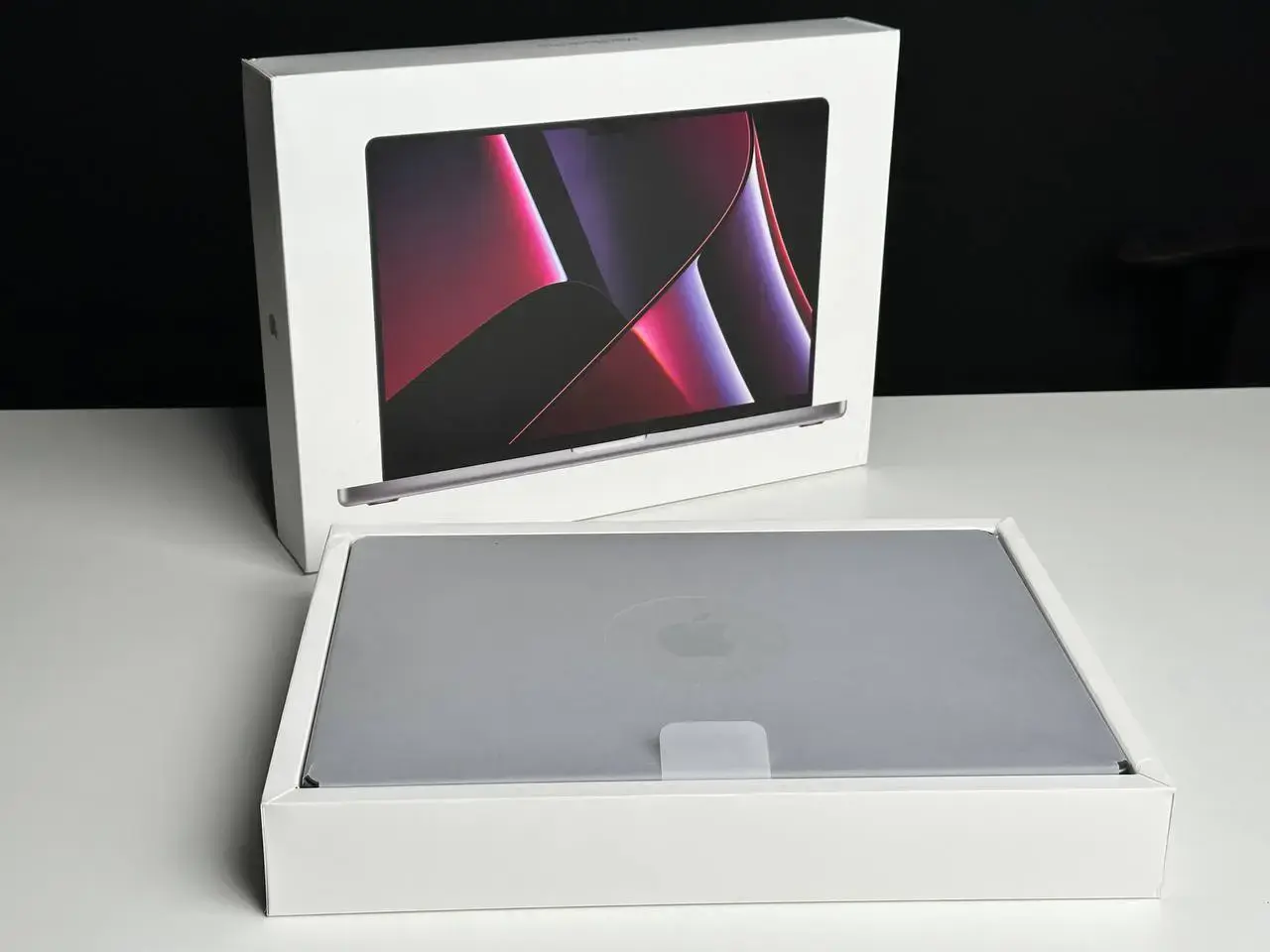 NEW УЦІНКА MacBook Pro 16" Space Gray 2023 (Z174000EC)(Стан - 9.5/10. Комплект - повний | гарантія - 1 міс.) - Cycle 1