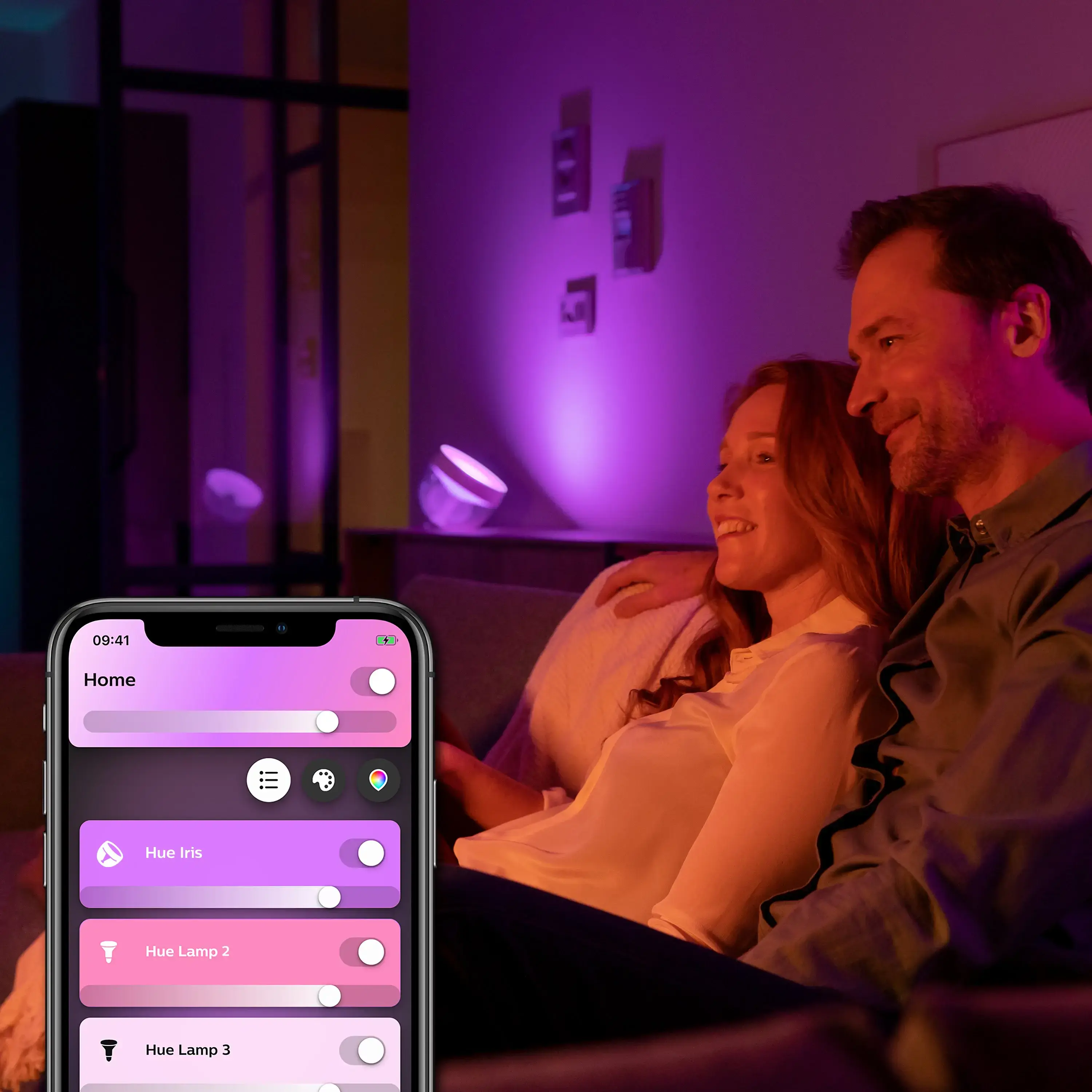 Умная настольная лампа Philips Hue Iris 2000K-6500K Color Bluetooth - Black (929002376201)