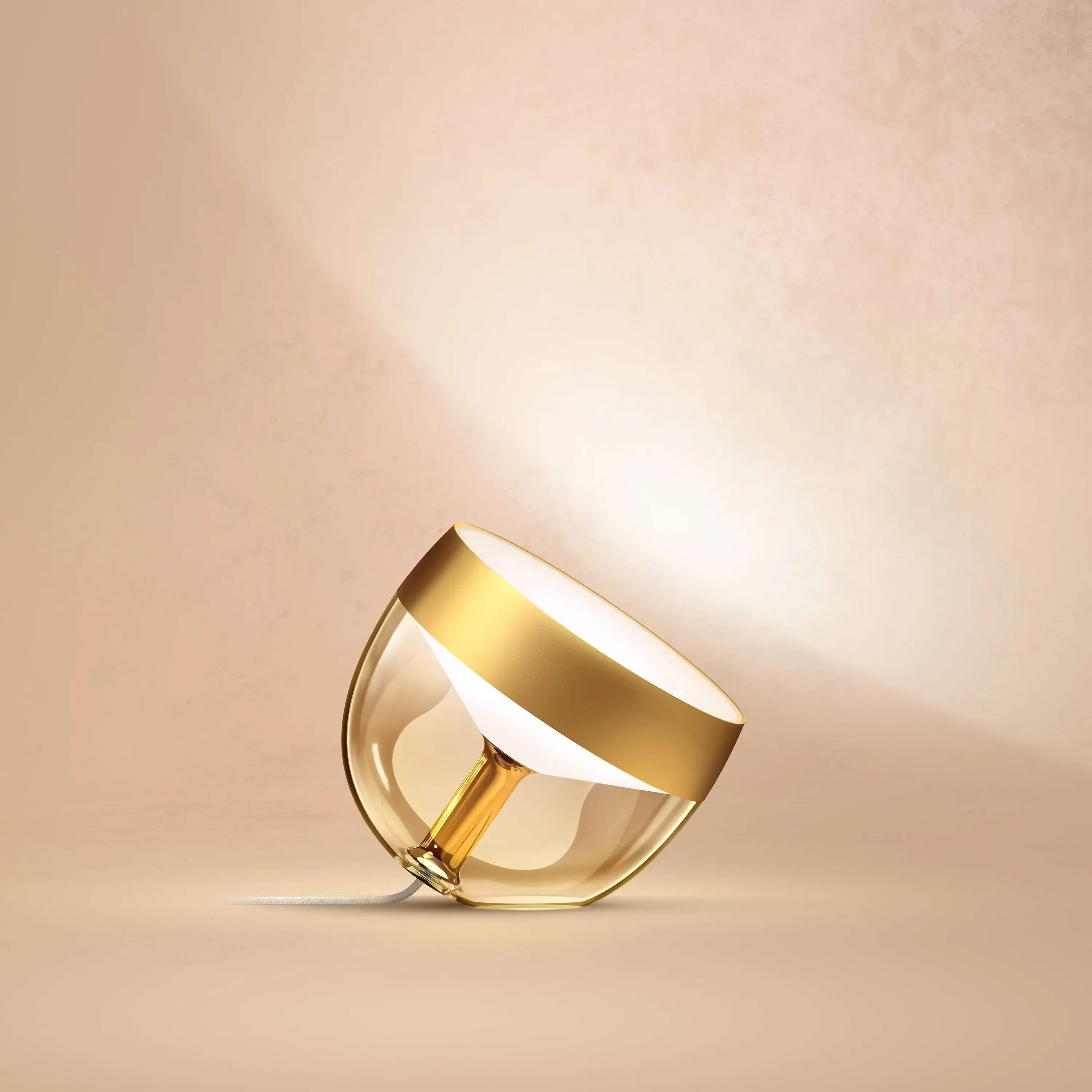 Розумна настільна лампа Philips Hue Iris 2000K-6500K Color Bluetooth - Gold (929002376401)