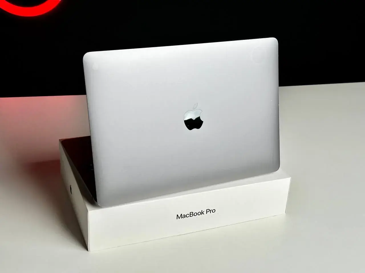 USED MacBook Pro 13" Space Gray (MPXT2) 2017 (i5/8GB/256SSD)(Стан - 9/10 Комплект - повний | гарантія - 1 міс.) - Cycle 383