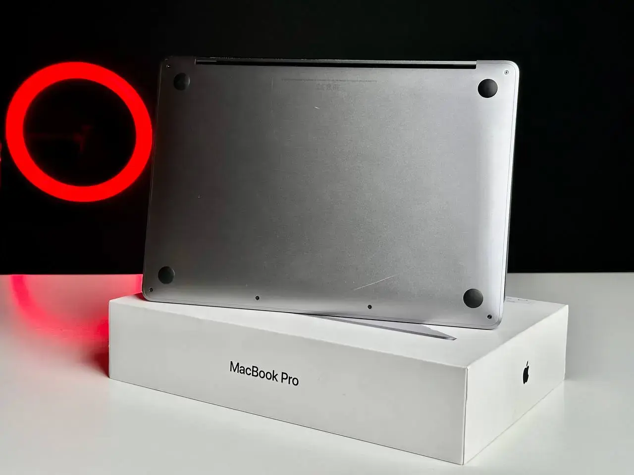 USED MacBook Pro 13" Space Gray (MPXT2) 2017 (i5/8GB/256SSD)(Стан - 9/10 Комплект - повний | гарантія - 1 міс.) - Cycle 383