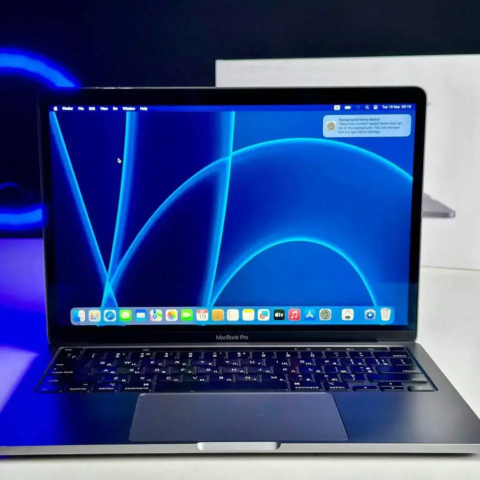USED MacBook Pro 13" Space Gray (MWP42) 2020 (i5/16GB/512SSD)🔋100%(Стан - 9.5/10. Комплект - повний | гарантія - 1 міс.) - Cycle 0