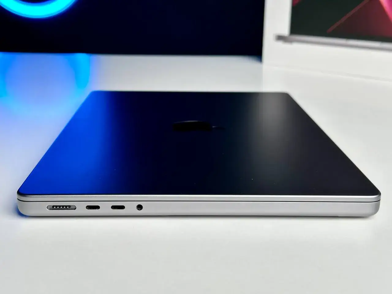 USED MacBook Pro 14" Space Gray 2023 (MPHE3) (M2Pro|16GB|512SSD)(Стан - 10/10. Комплект - повний | гарантія - 1 міс.) - Cycle 72