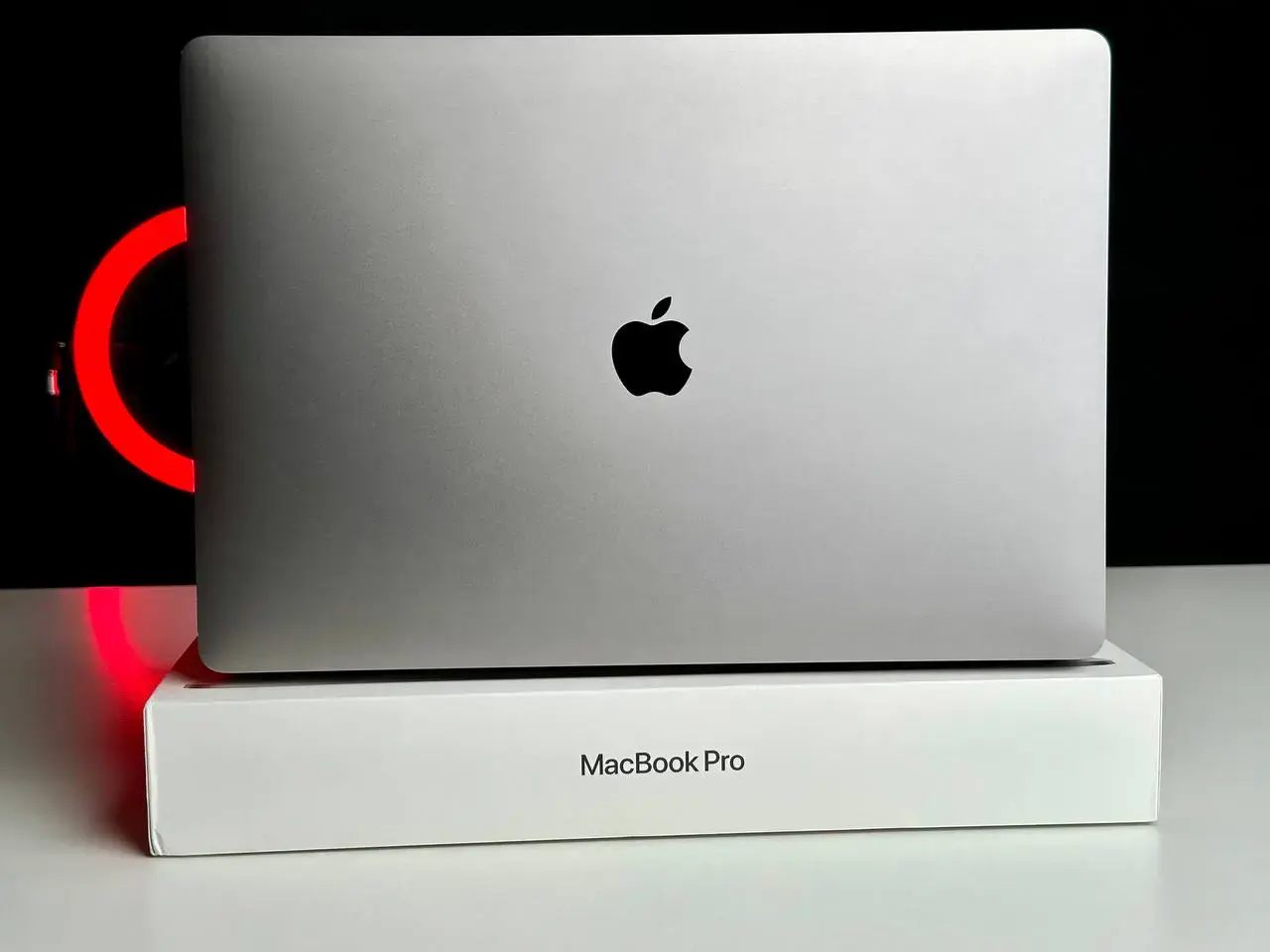 USED MacBook Pro 16" Space Gray (MVVJ2) 2019, (i7/16GB/512GB)(Стан - 9.5/10. Комплект - повний | гарантія - 1 міс.) - Cycle 1