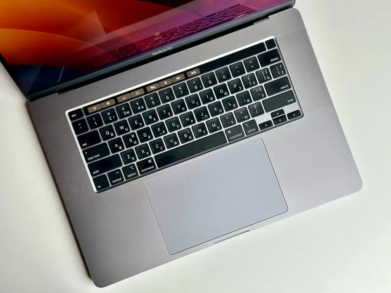 USED MacBook Pro 16" Space Gray (MVVJ2) 2019, (i7/16GB/512GB)(Стан - 9.5/10. Комплект - повний | гарантія - 1 міс.) - Cycle 1