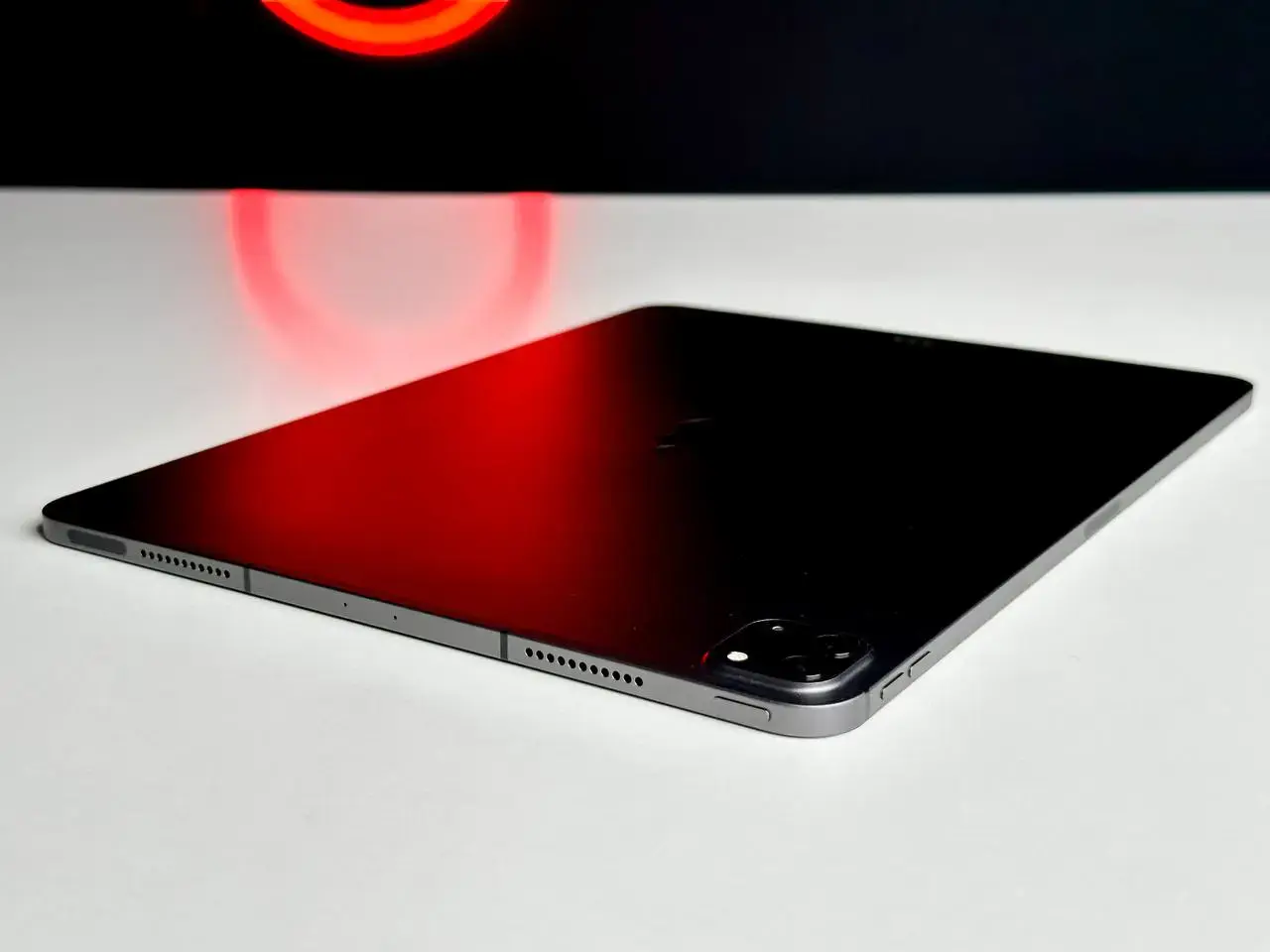 Вітринний iPad Pro 12.9" 2021 Wi-Fi + Cellular 256GB Space Gray (MHNW3, MHR63)