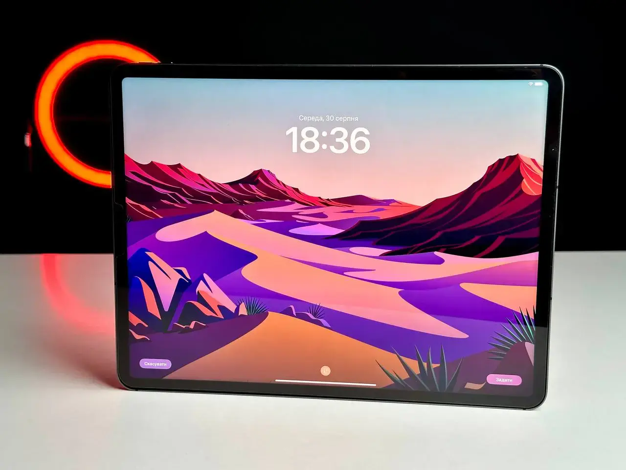 Вітринний iPad Pro 12.9" 2021 Wi-Fi + Cellular 256GB Space Gray (MHNW3, MHR63)