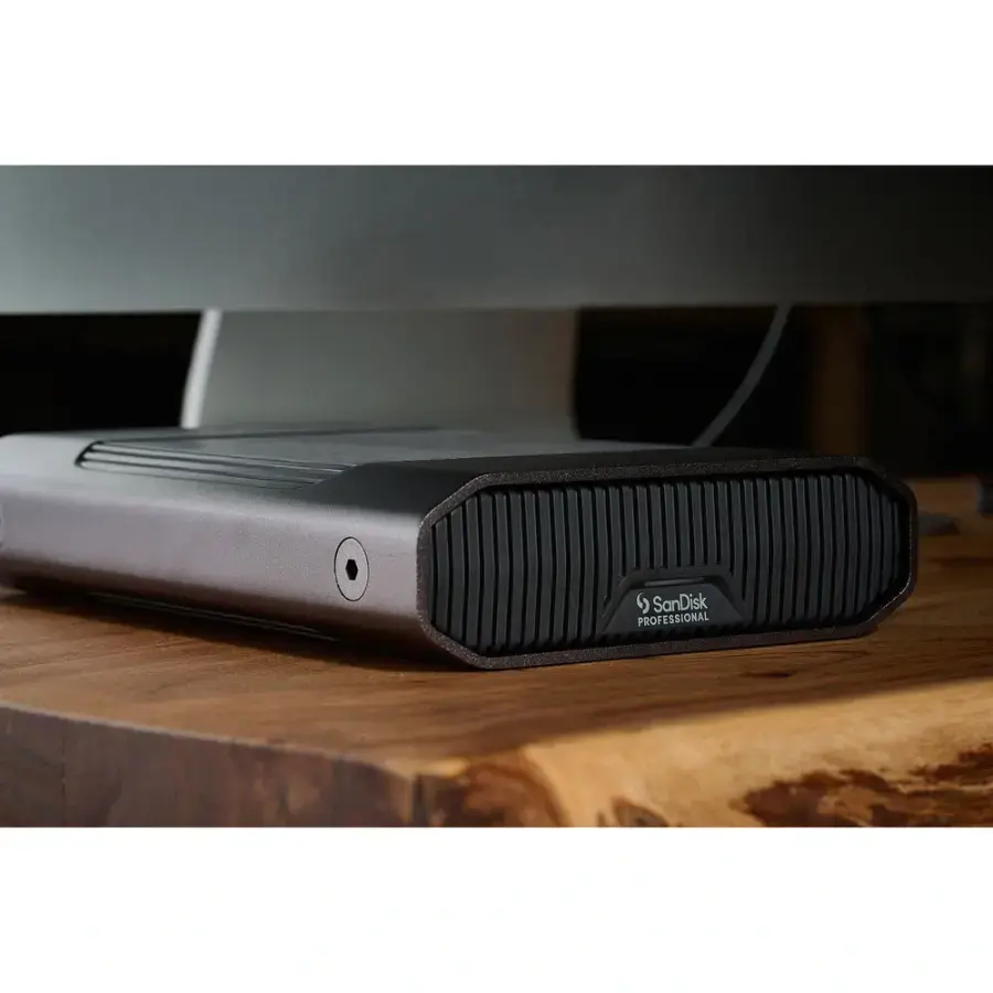 Жорсткий диск SanDisk Professional G-Drive 6TB (SDPHF1A-006T-MBAAD)