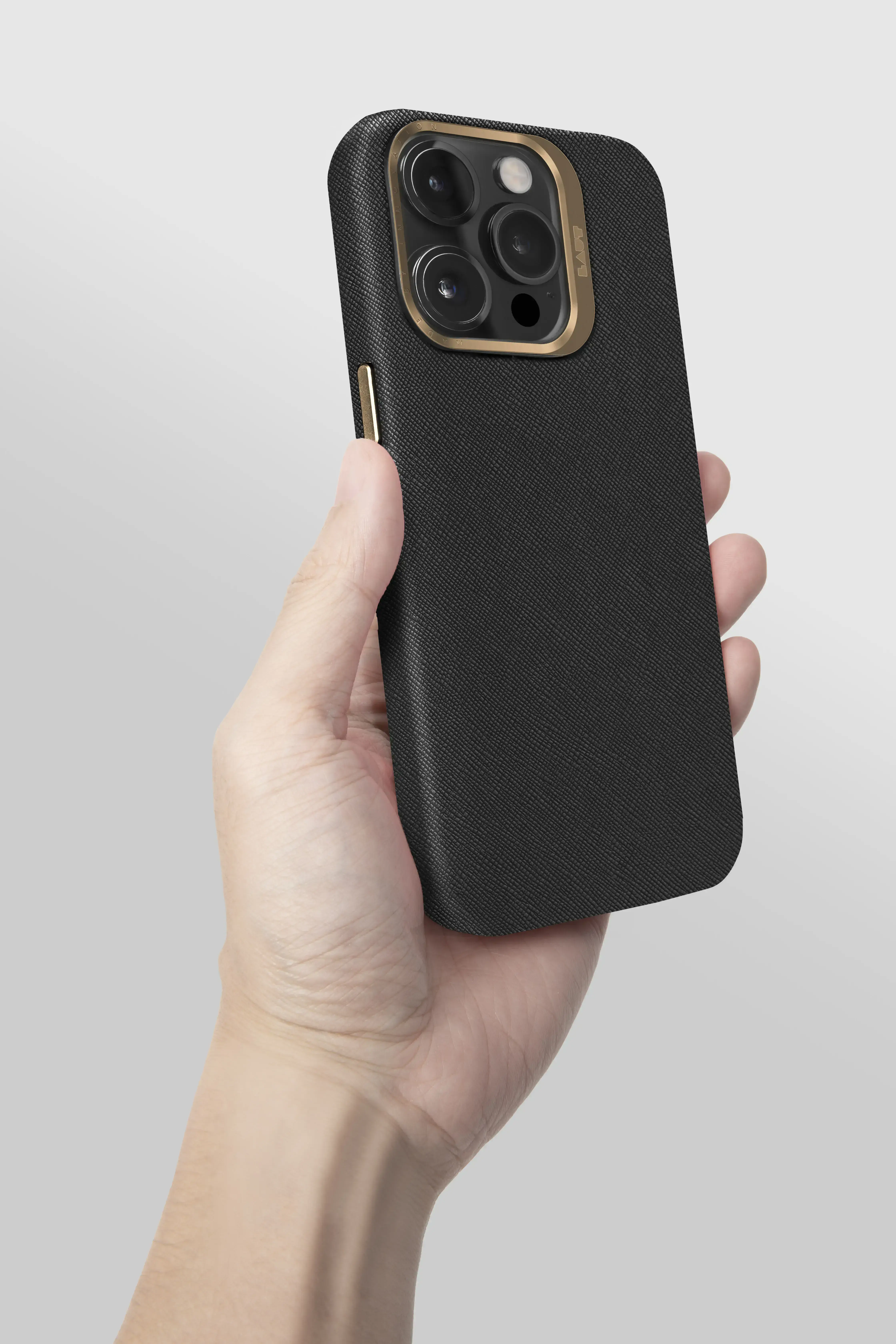 Чехол LAUT PRESTIGE case with MagSafe for iPhone 15 Pro (L_IP23B_PR_BK)