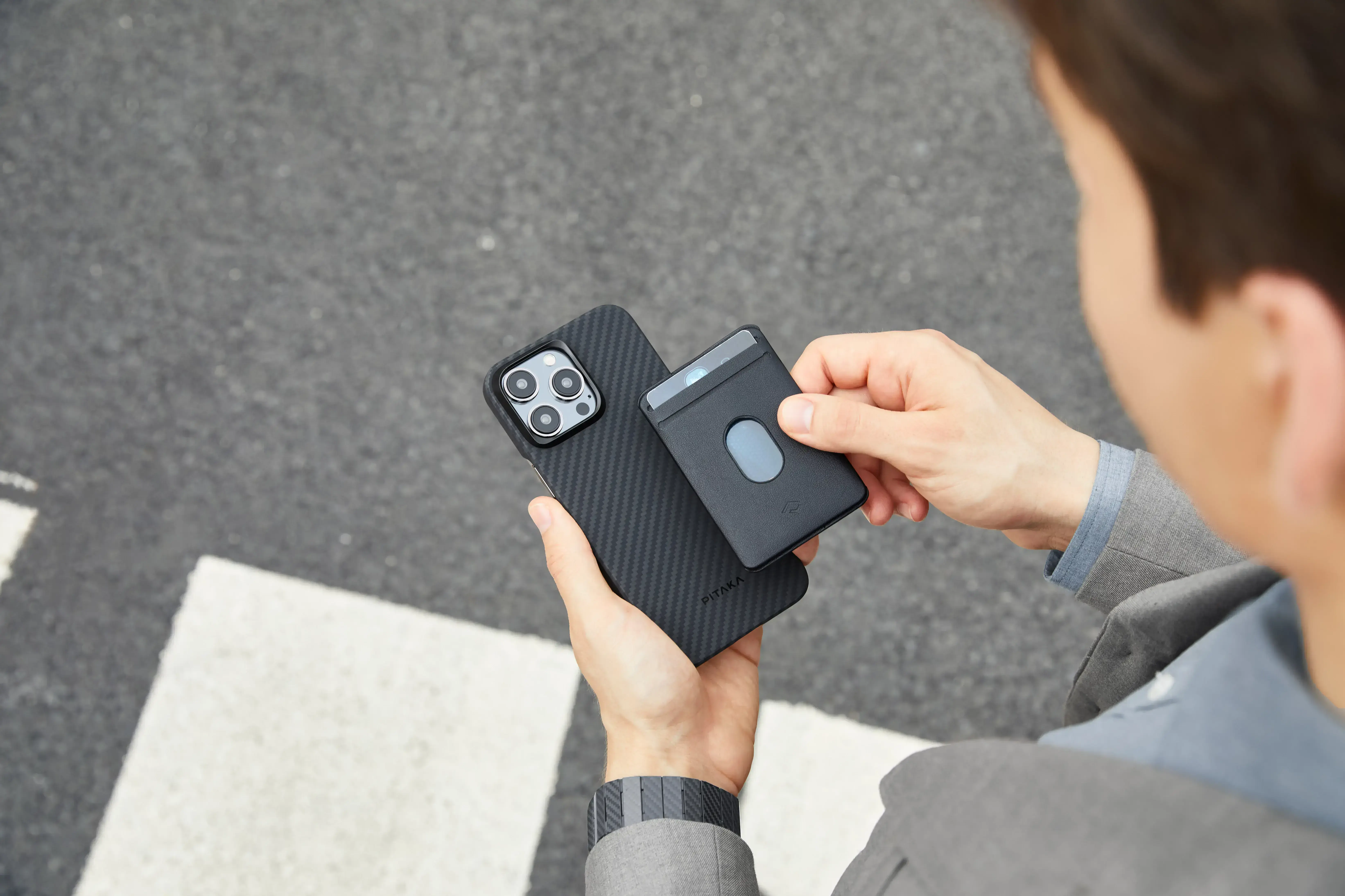 Чехол Pitaka MagEZ Case 4 Twill 1500D for iPhone 15 Pro - Black/Grey (KI1501P)