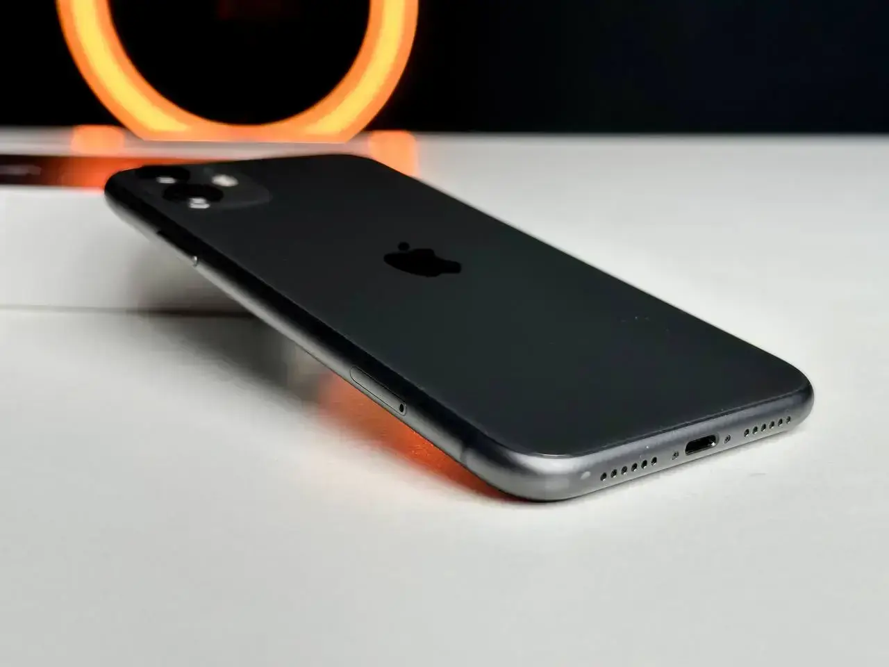 USED Apple iPhone 11 128GB Black (MHCX3, MHDH3)🔋87%(Стан - 9.5/10, Комплект - Повний | гарантія - 1 міс.)