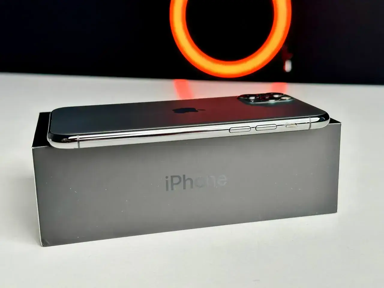 USED Apple iPhone 11 Pro 256GB Space Gray (MWCM2)🔋89%(Стан - 8.9/10, Комплект - повний | гарантія - 1 міс.)