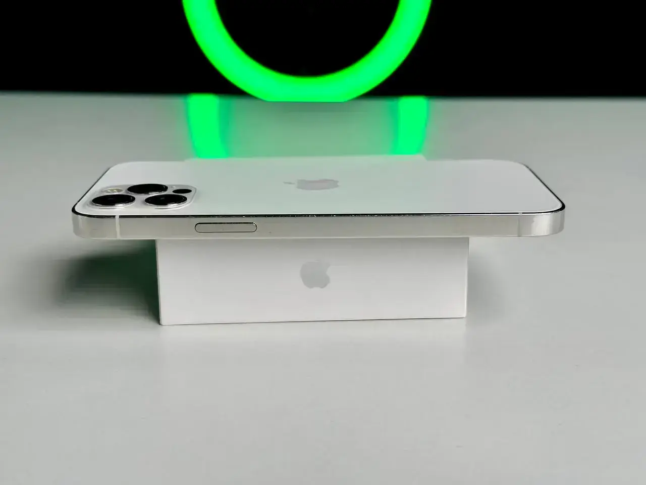 USED Apple iPhone 12 Pro 256GB Silver (MGLU3, MGMQ3)🔋100%(Стан - 9/10, Комплект - iPhone | гарантія - 1 міс.)