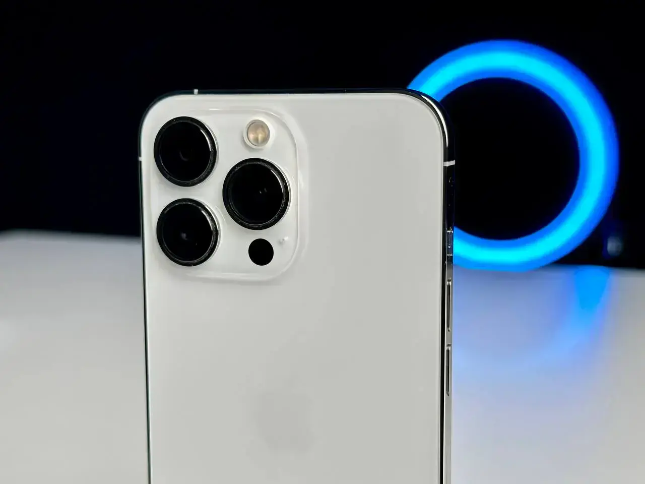 USED Apple iPhone 13 Pro 256GB Silver (MLTX3, MLVF3)🔋88%(Стан - 10/10, Комплект - повний (без коробки) | гарантія - 1 міс.)