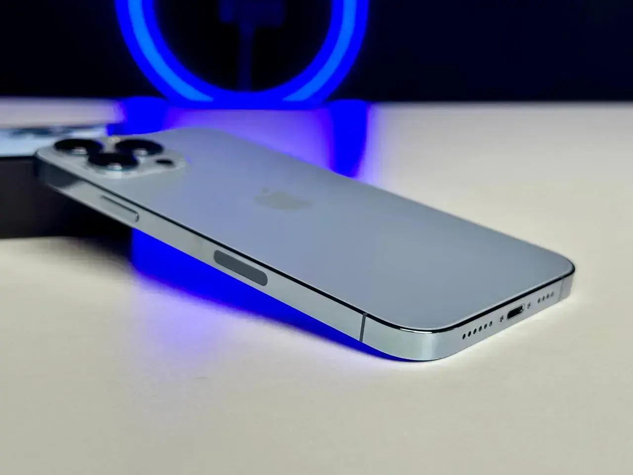 USED Apple iPhone 13 Pro Max 256GB Sierra Blue (MLKV3, MLLE3)🔋100%(Стан - 9/10, Комплект - повний | гарантія - 1 міс.)